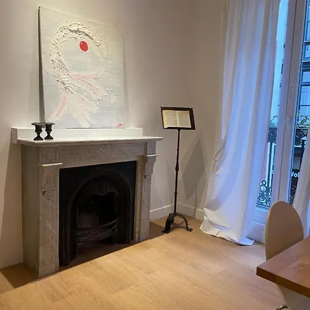 Minimalista En El Corazon De Apartment