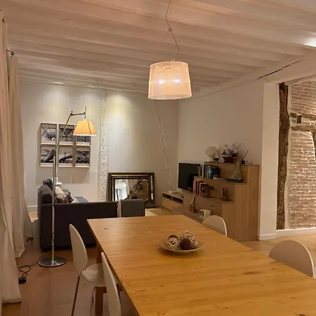 Appartement Minimalista En El Corazon De Bilbao
