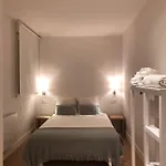 Lägenhet Minimalista En El Corazon De *
